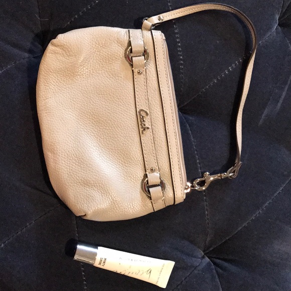 Gray/taupe coach mini bag 7.5L 5.5H - Picture 2 of 5